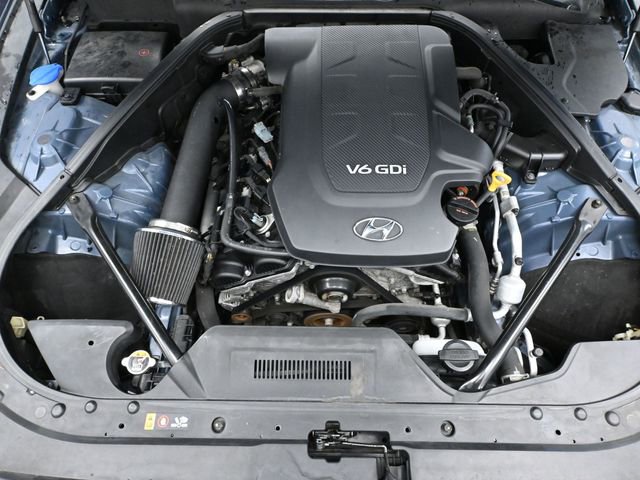Used 2015 Hyundai Genesis 3.8 w/ Option Group 02 AWD/4WD image 51
