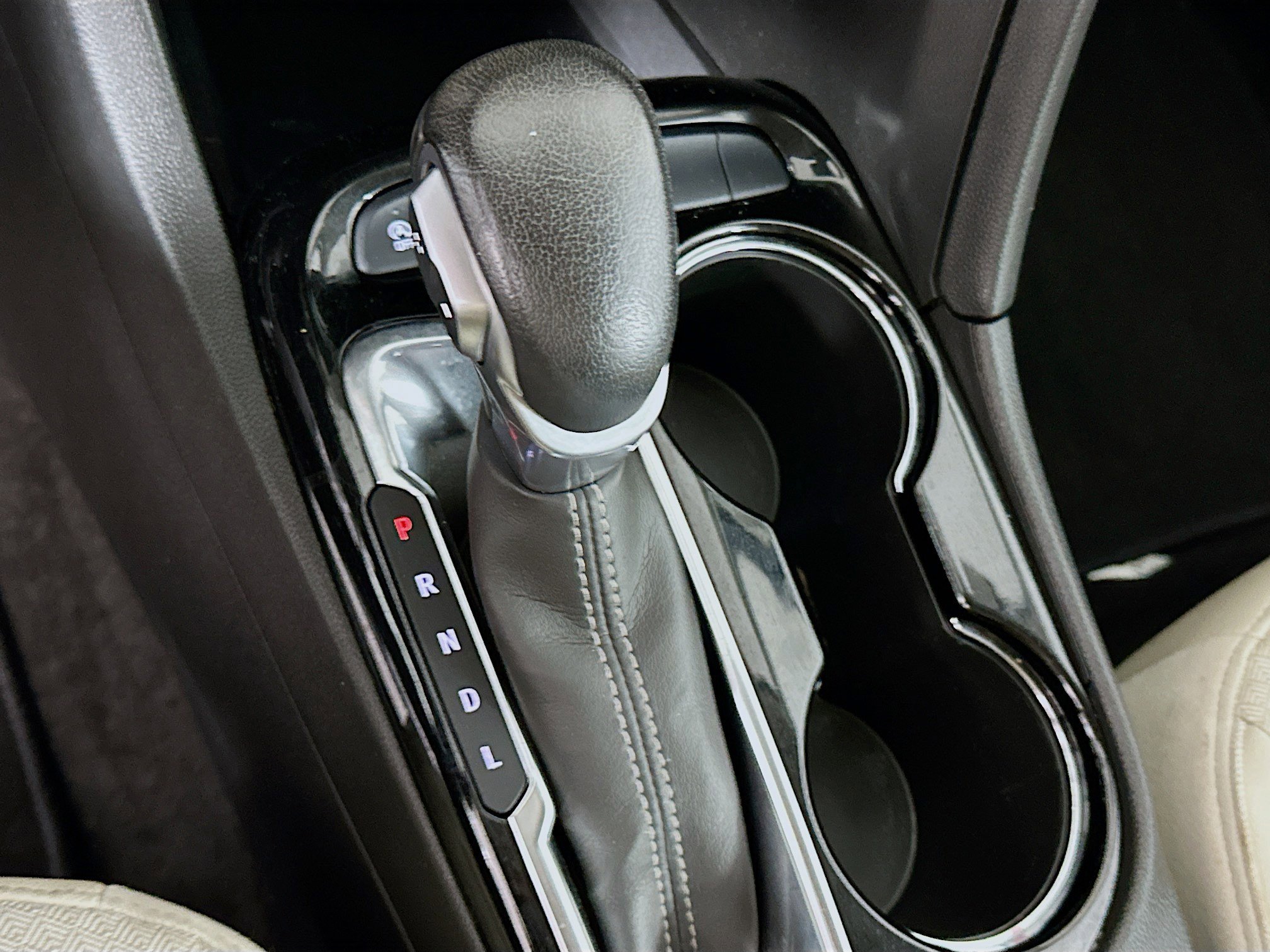 Used 2022 Buick Encore GX Select image 23