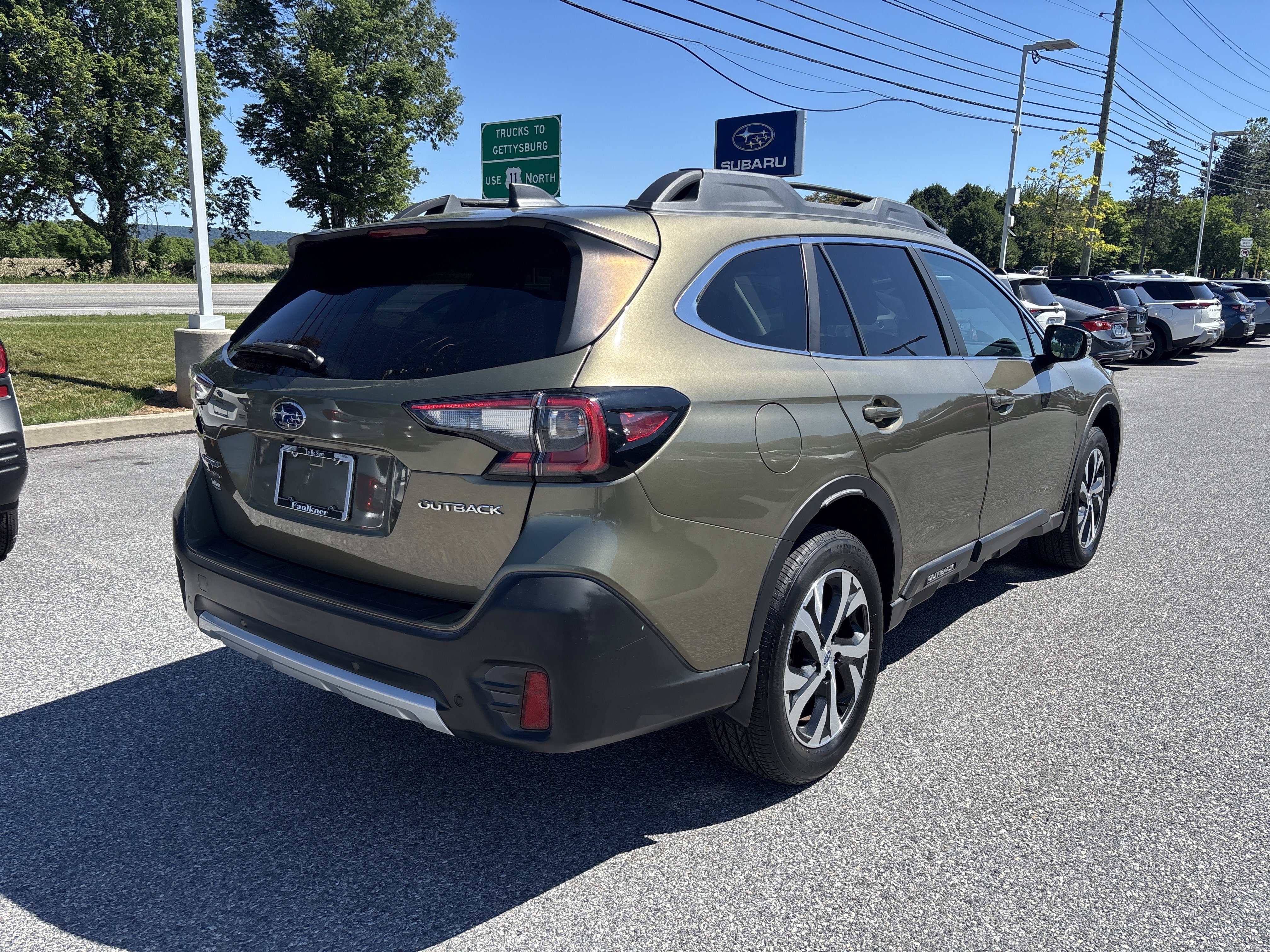 Used 2020 Subaru Outback Limited AWD/4WD image 19