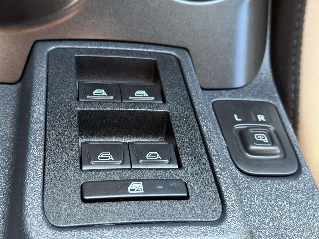 Used 2023 Ford Bronco Wildtrak AWD/4WD image 24