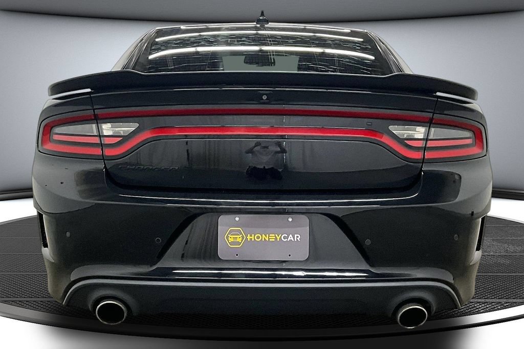 Used 2018 Dodge Charger R/T Scat Pack RWD image 5