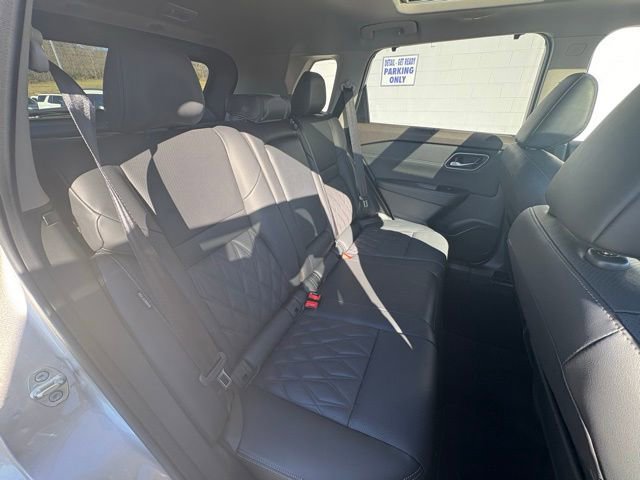 Used 2022 Nissan Rogue Platinum w/ Head-Up Display Package image 28