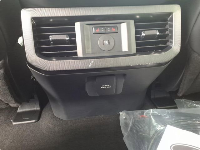 Used 2026 Ford F450 Platinum w/ FX4 Off-Road Package image 23