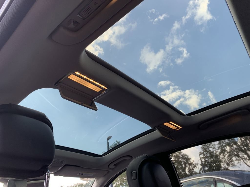 Certified 2020 Mercedes-Benz S 560 4MATIC Sedan image 17