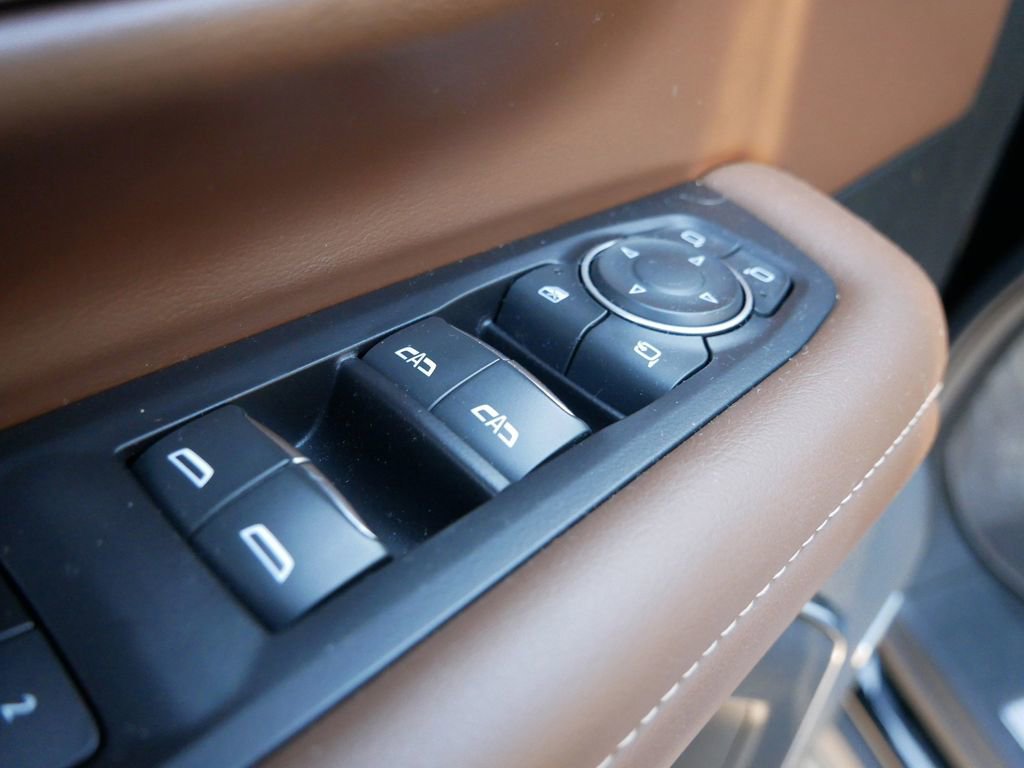 Used 2023 Chevrolet Tahoe High Country image 15