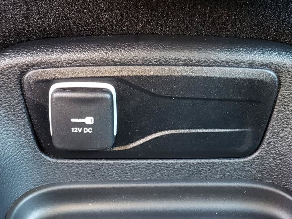 New 2026 Chrysler Voyager LX FWD image 22