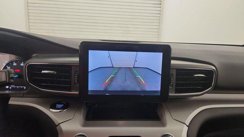 Used 2023 Ford Explorer XLT w/ Equipment Group 202A image 28