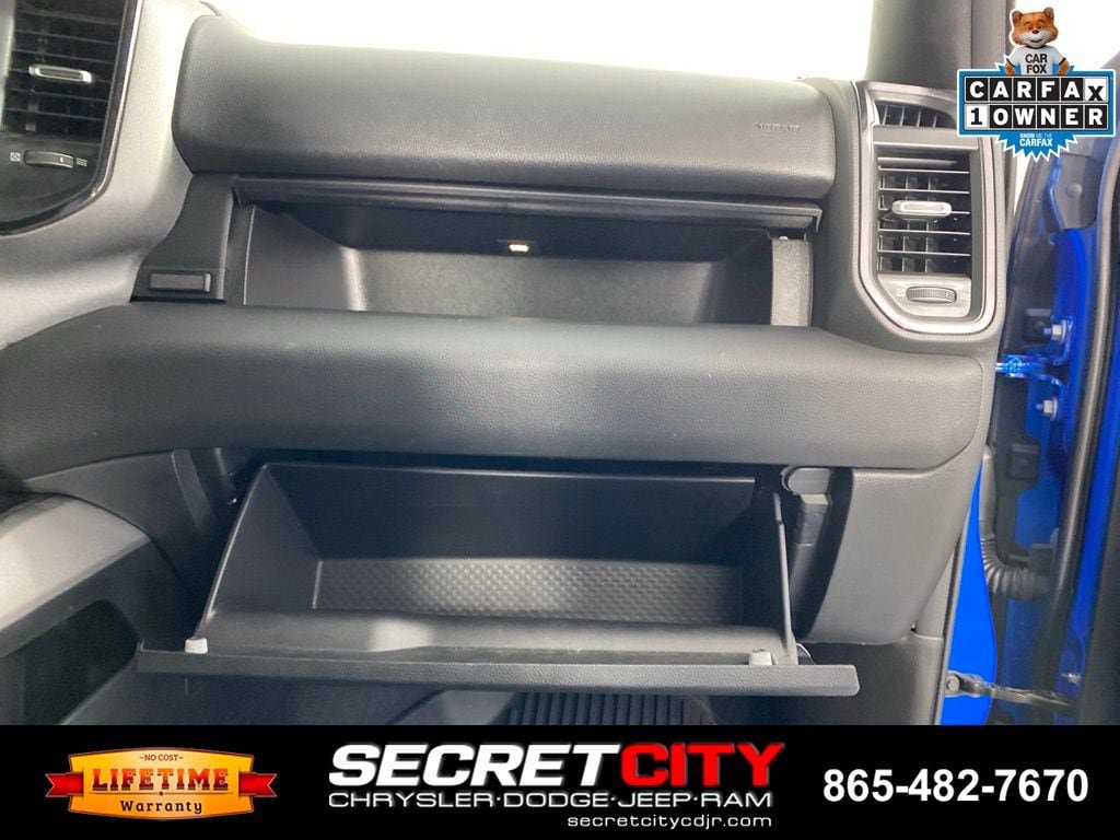 Used 2023 RAM 1500 Big Horn AWD/4WD image 32