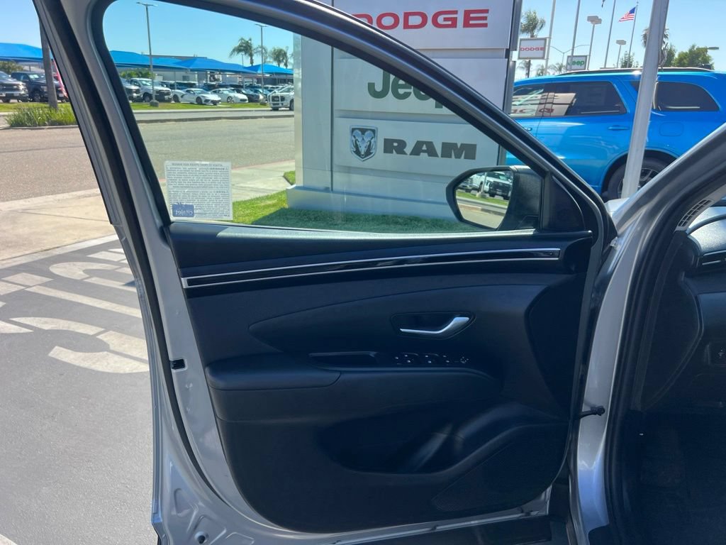 Used 2023 Hyundai Tucson SEL w/ Convenience Package AWD/4WD image 28