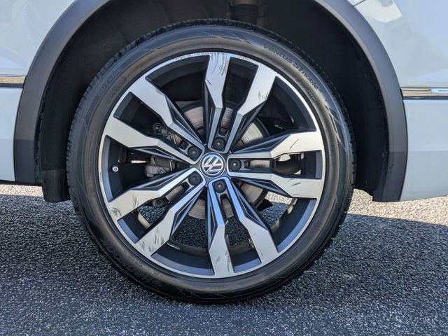 Used 2021 Volkswagen Tiguan SEL Premium R-Line AWD/4WD image 13
