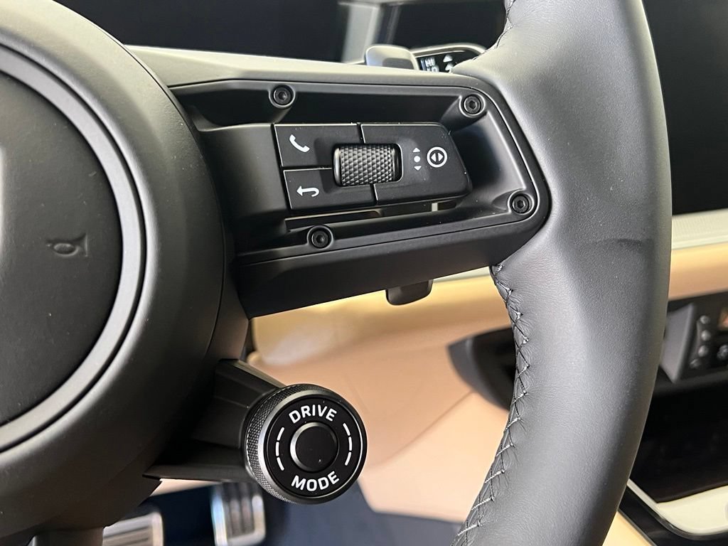 New 2026 Porsche Cayenne S AWD/4WD image 9