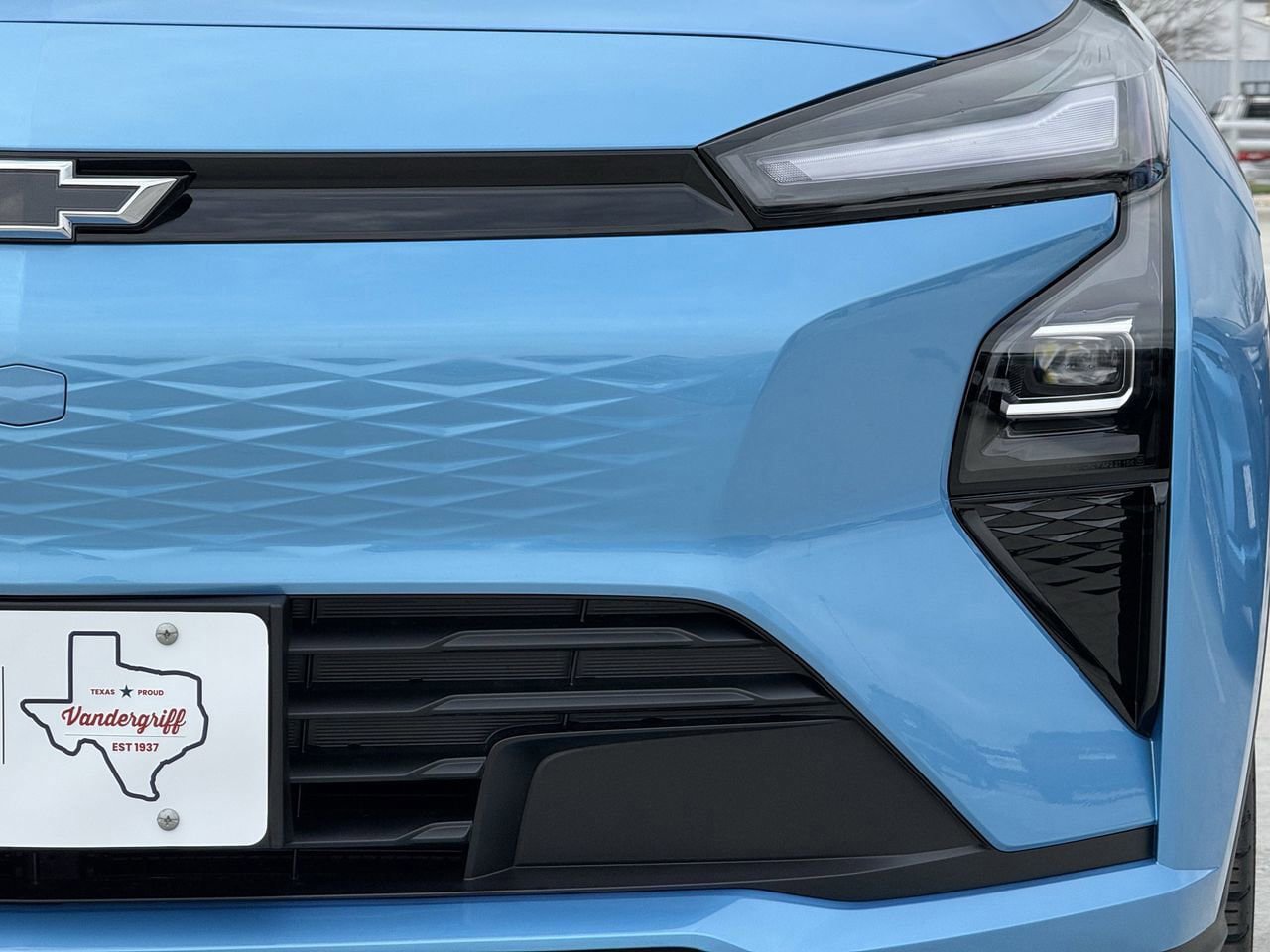 New 2027 Chevrolet Bolt LT w/ Comfort Package image 8