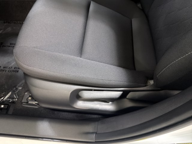 Used 2025 Toyota Corolla LE FWD image 16