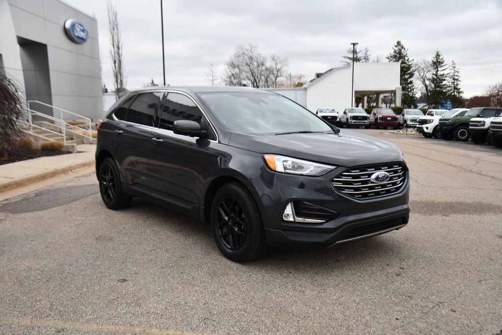 Used 2021 Ford Edge SEL w/ Convenience Package image 9