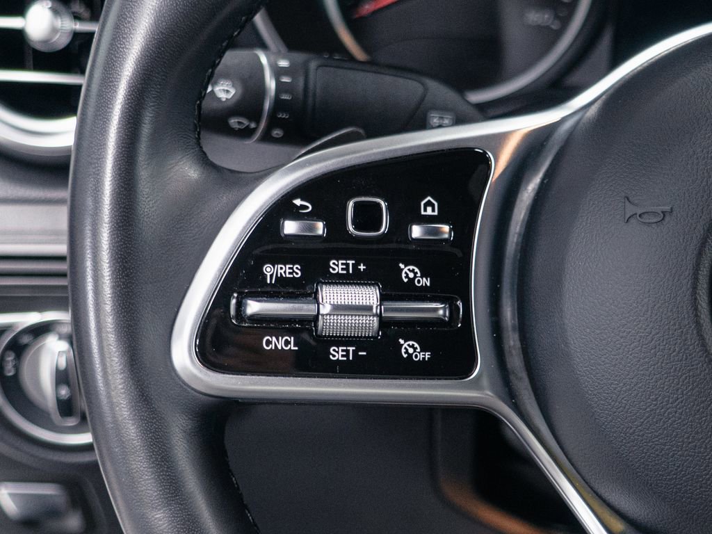 Certified 2022 Mercedes-Benz GLC 300 4MATIC Coupe image 10