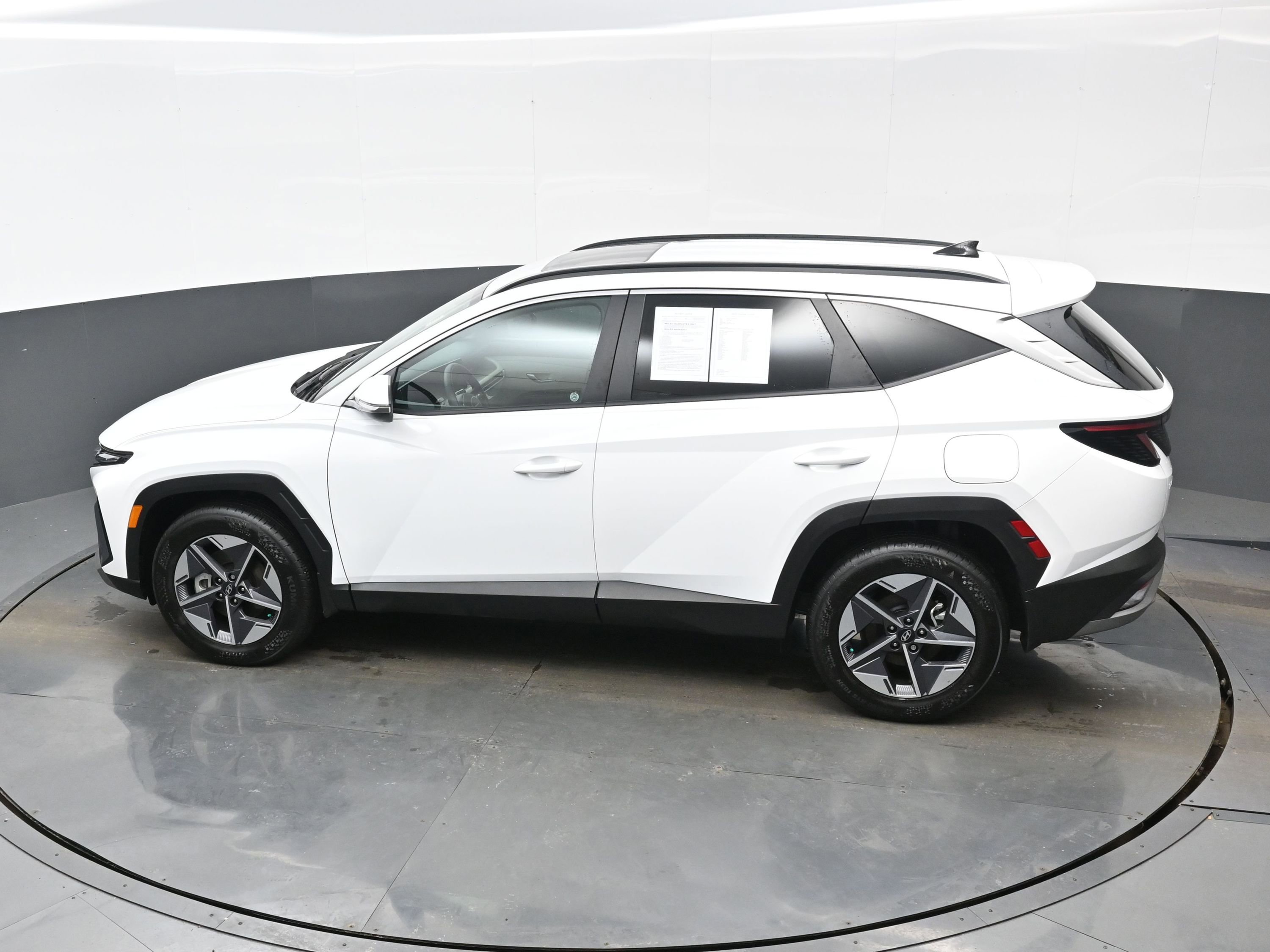 Certified 2025 Hyundai Tucson SEL image 35