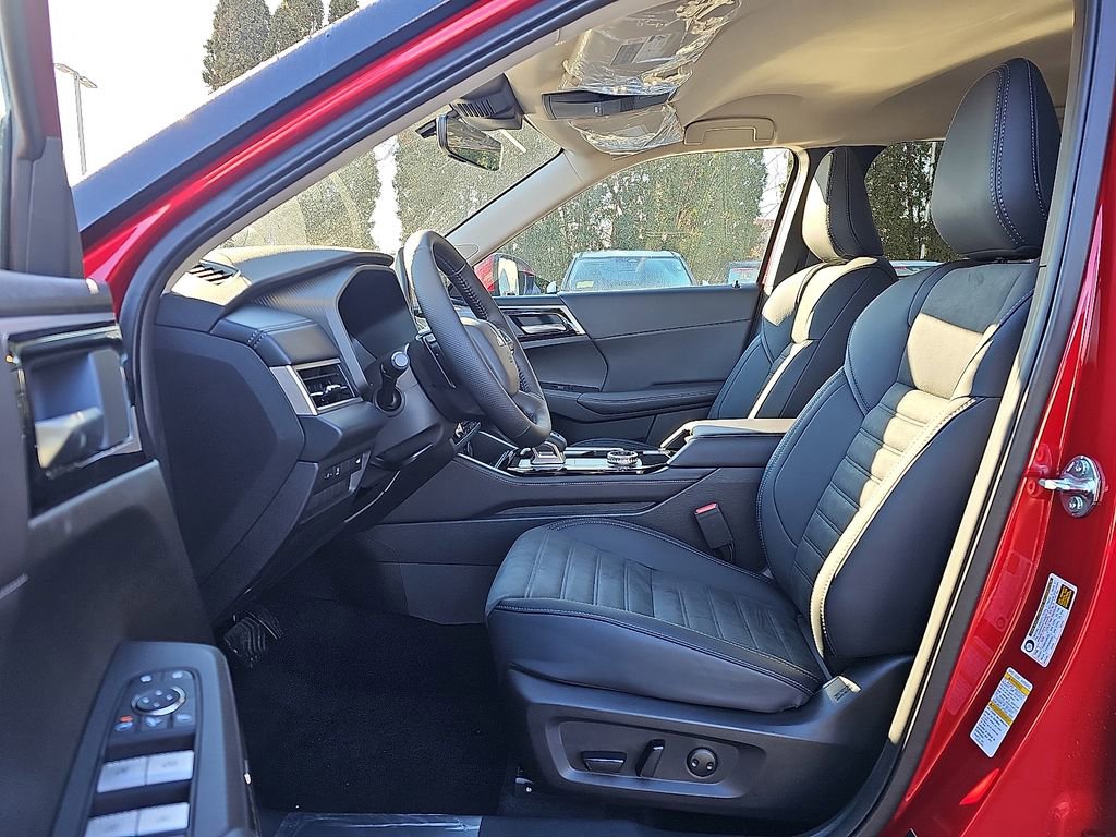 New 2026 Mitsubishi Outlander SE AWD/4WD image 9