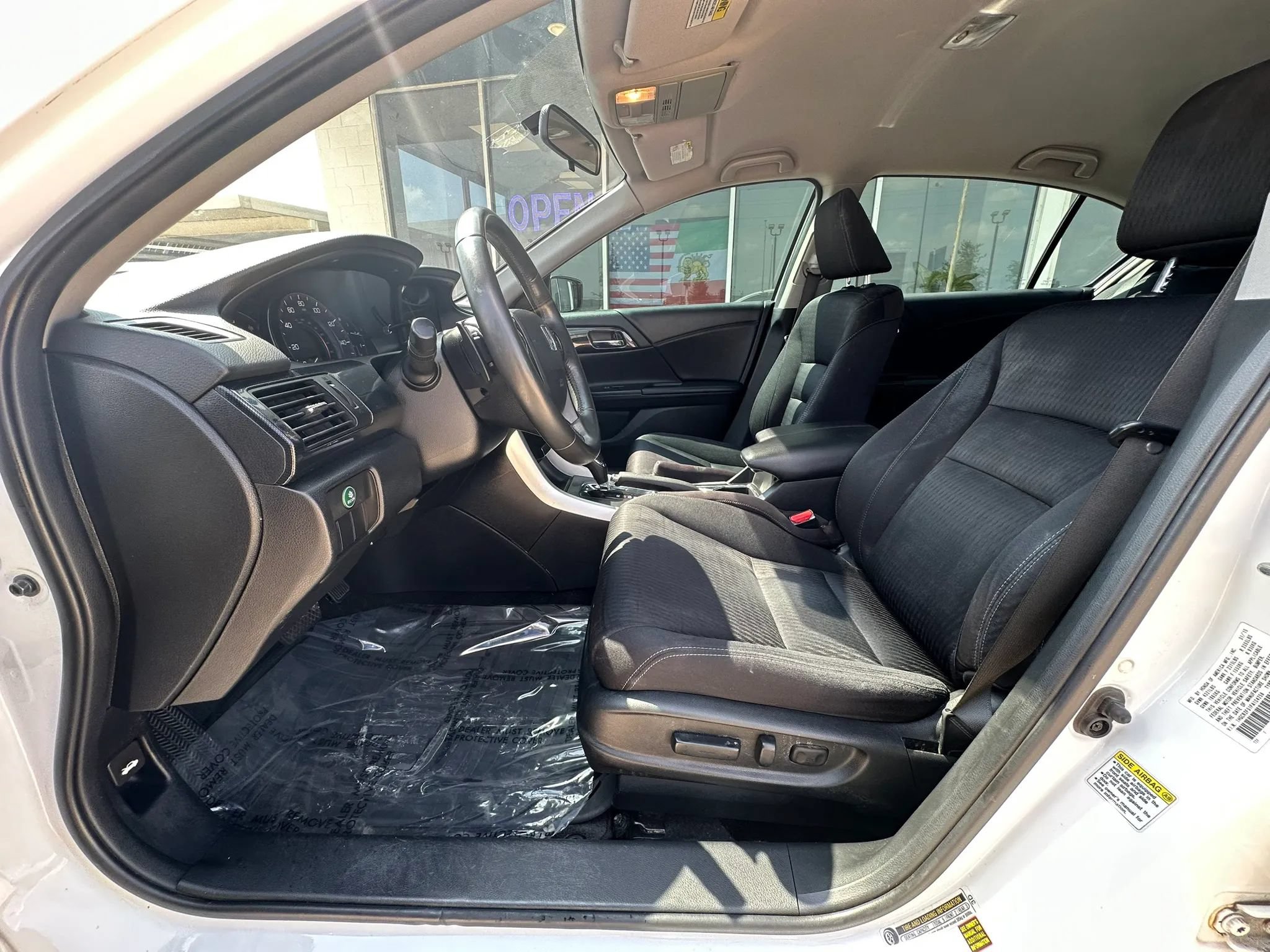 Used 2015 Honda Accord Sport image 10
