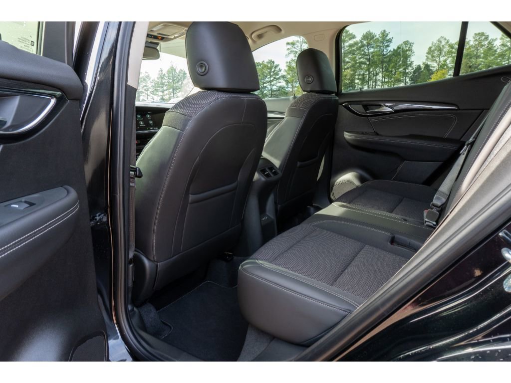 Used 2023 Buick Envision Preferred image 12