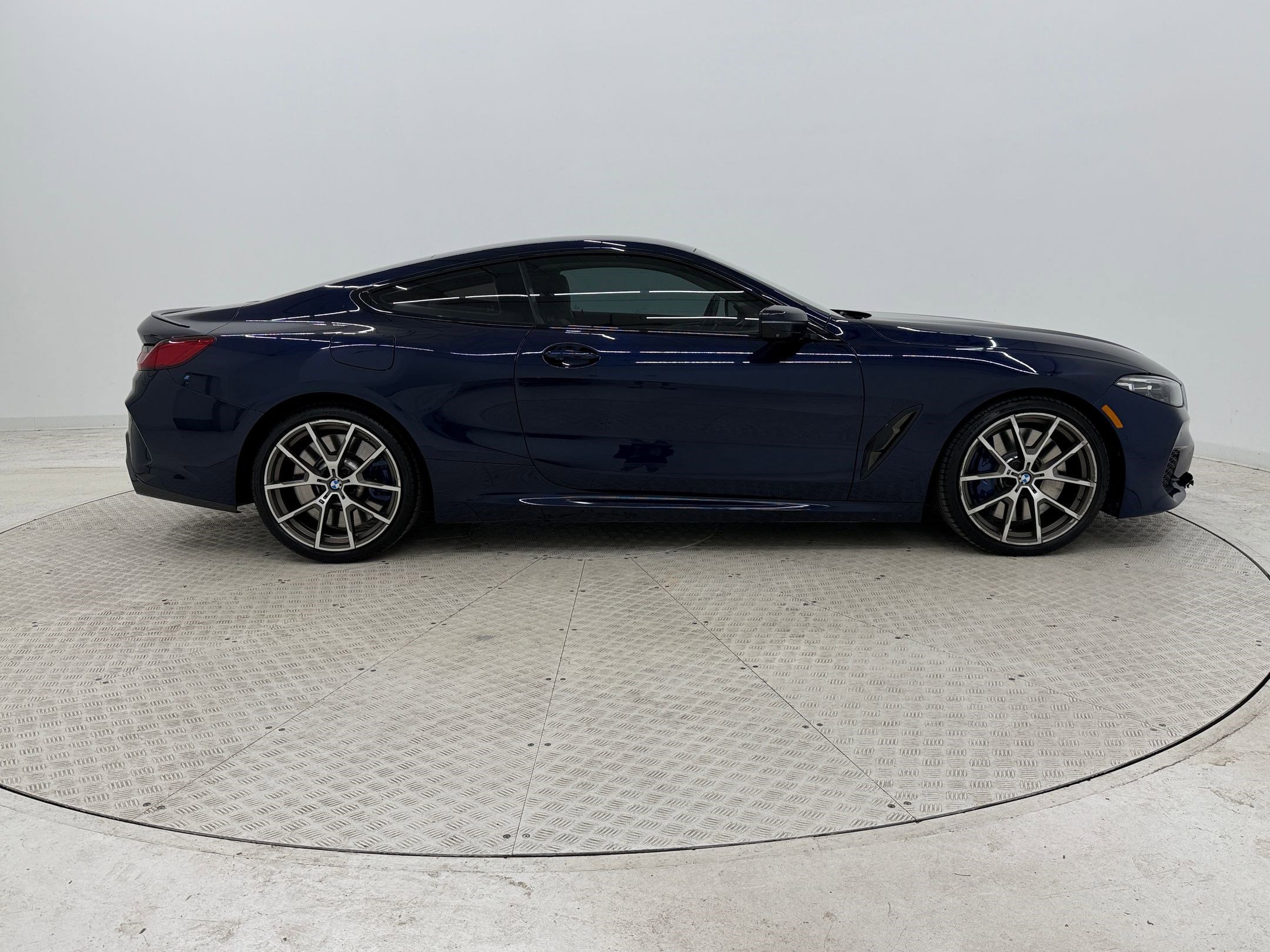 Used 2019 BMW M850i xDrive M850i xDrive image 8