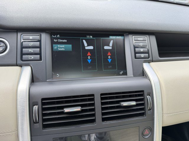 Used 2018 Land Rover Discovery Sport HSE Luxury image 14