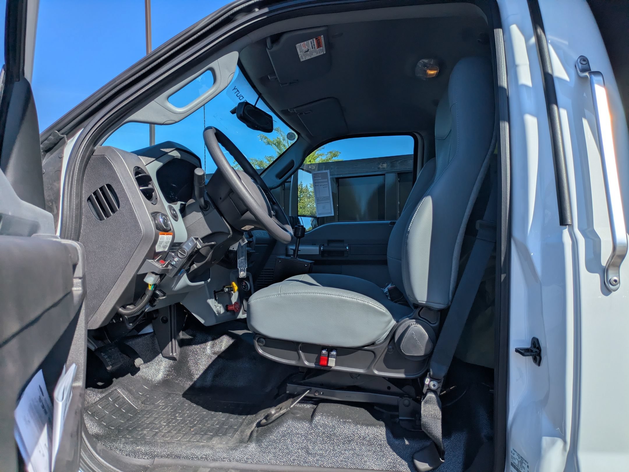 New 2027 Ford F750 2WD Regular Cab Super Duty image 13