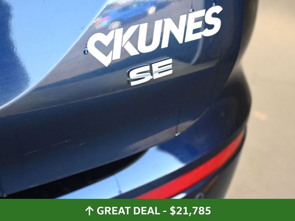 Used 2024 Mitsubishi Outlander SE image 22