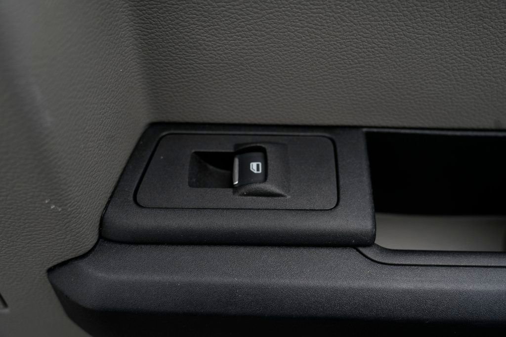 Used 2021 Ford F350 XL w/ Power Equipment Group image 33