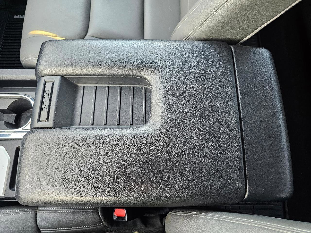 Used 2020 Toyota Tundra SR5 w/ SR5 Convenience Package image 59