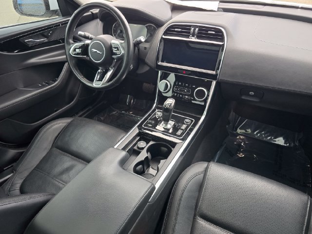 Used 2020 Jaguar XE S AWD/4WD image 36