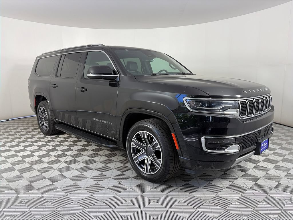 Used 2024 Jeep Wagoneer L Series II w/ Flexible Seating Group AWD/4WD 360° Tour