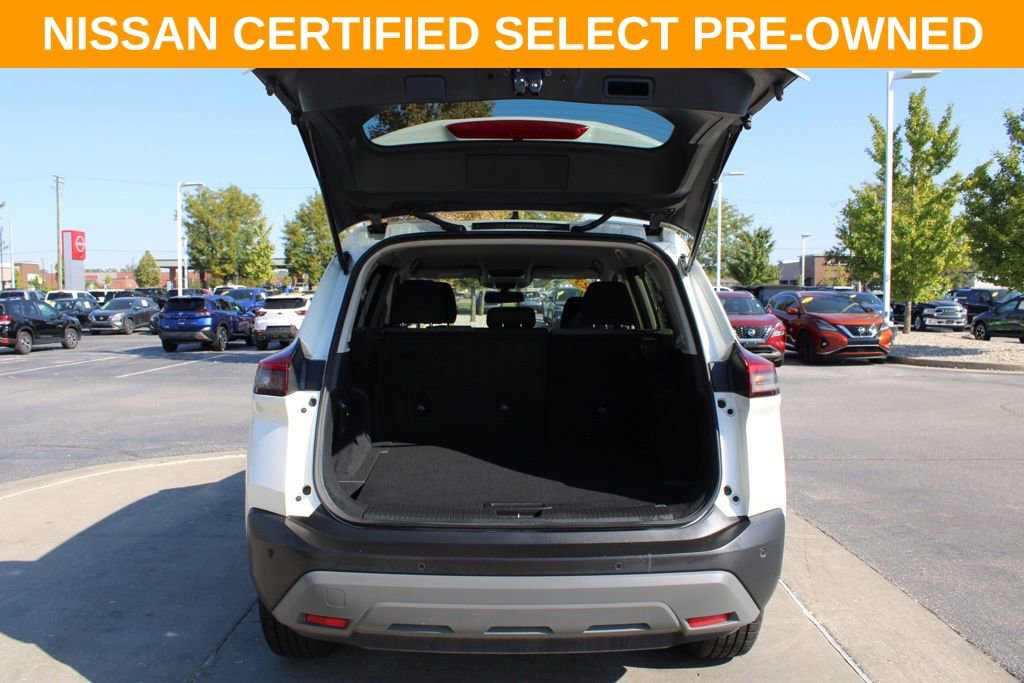Certified 2023 Nissan Rogue SV image 10