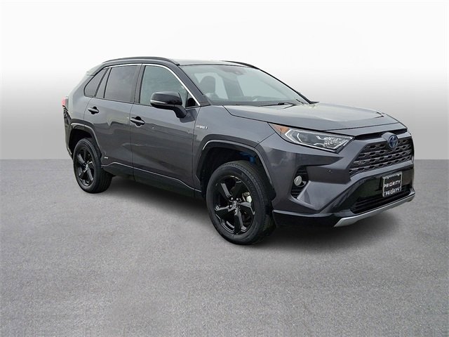 Used 2020 Toyota RAV4 XSE image 3