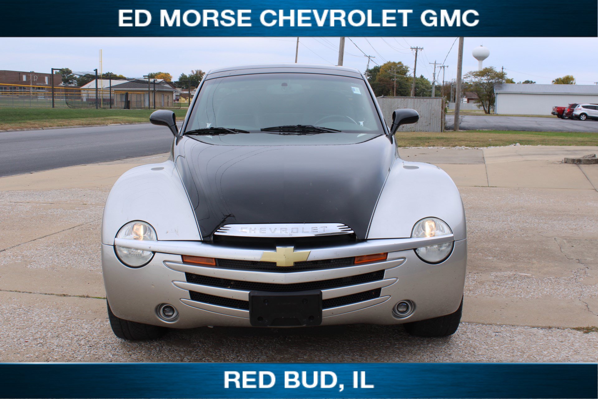 Used 2006 Chevrolet SSR w/ Preferred Equipment Group RWD image 3