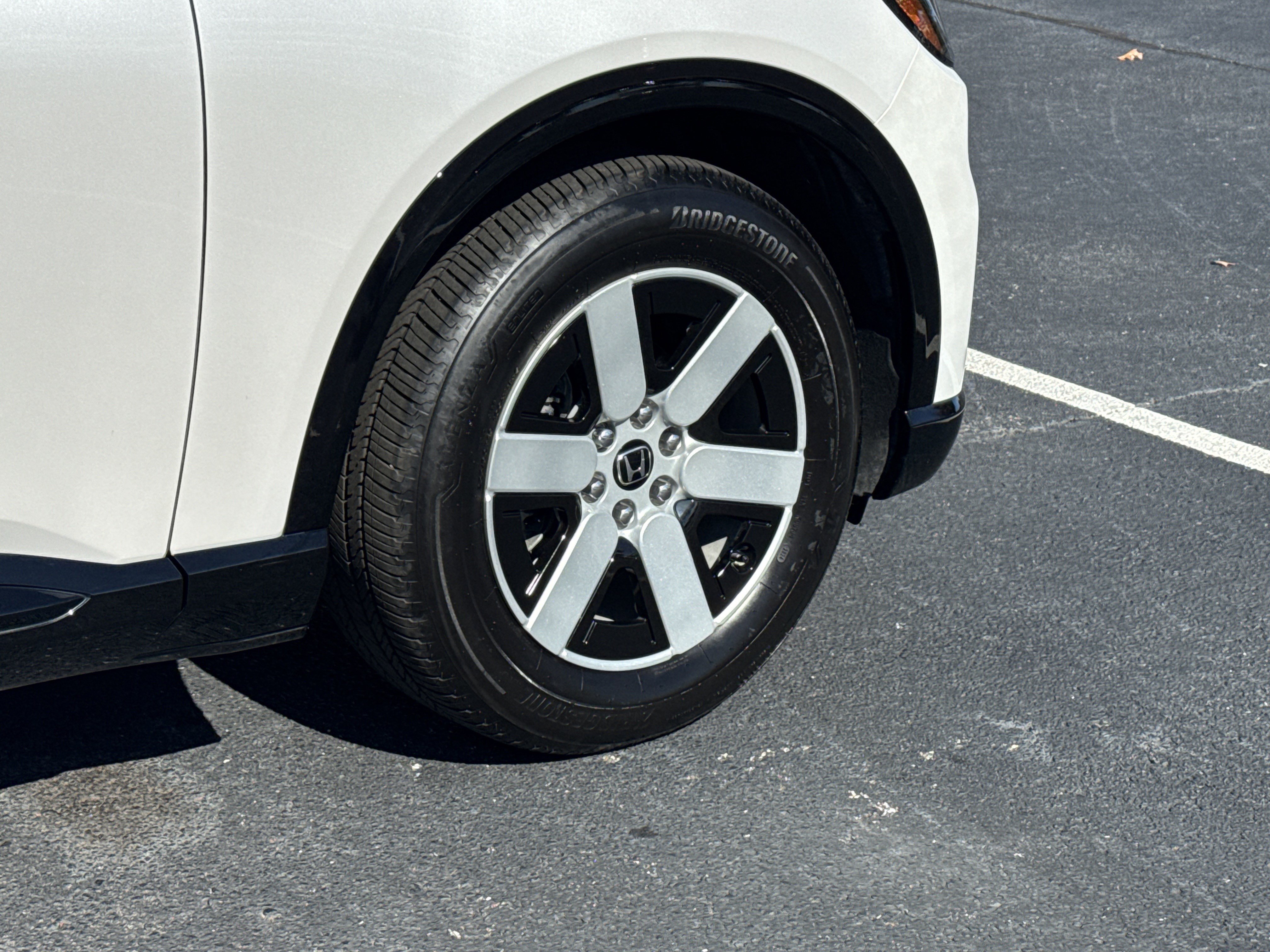 Certified 2024 Honda Prologue Touring image 32