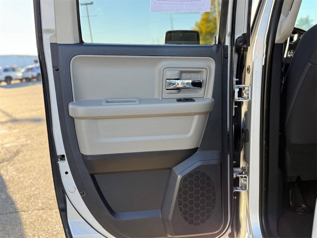 Used 2012 RAM 1500 Big Horn image 31