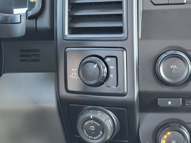 Used 2018 Ford F150 XL w/ Equipment Group 101A Mid AWD/4WD image 23