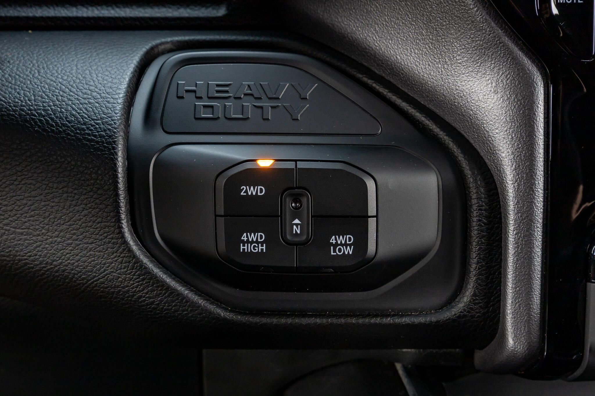 Used 2025 RAM 2500 Laramie w/ Night Edition AWD/4WD image 23