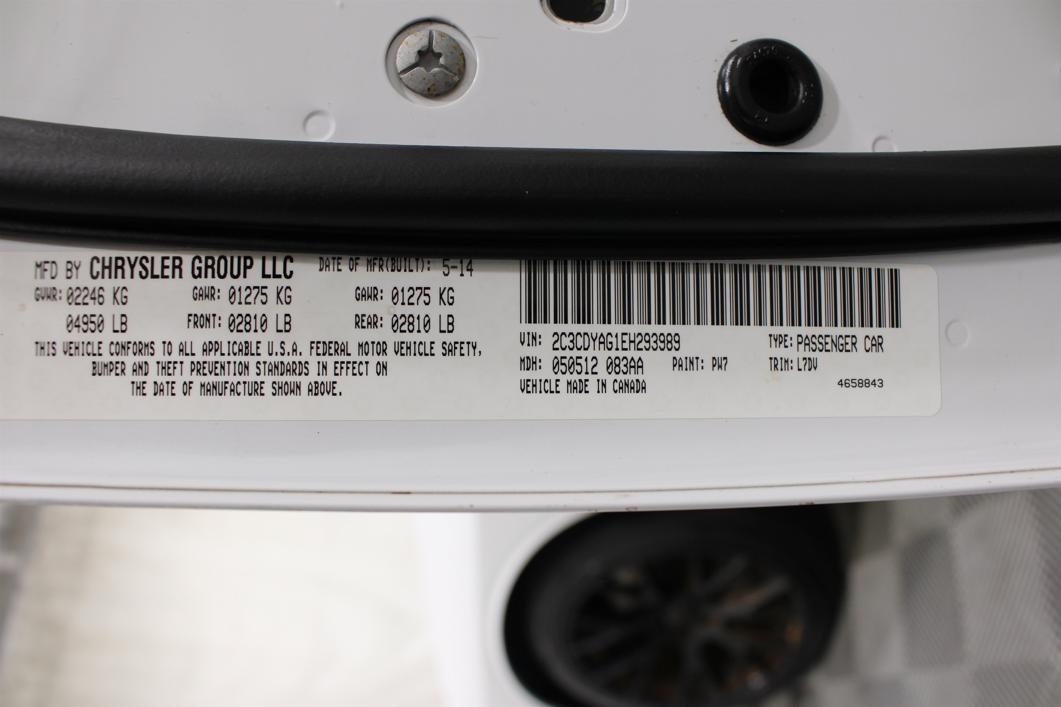Used 2014 Dodge Challenger SXT RWD image 30