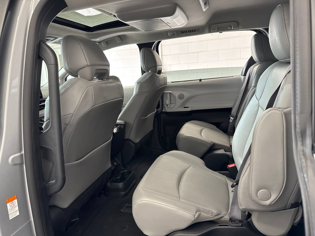 Certified 2025 Toyota Sienna XLE w/ XLE Plus Package AWD/4WD image 41