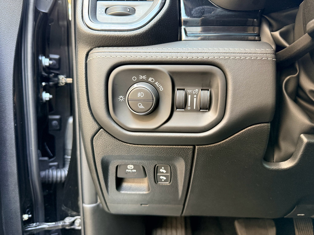 Used 2026 RAM 1500 Limited AWD/4WD image 20