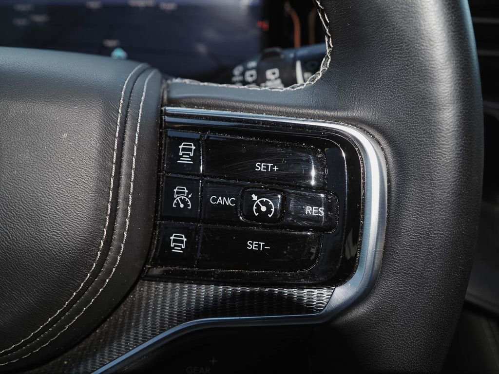 Used 2022 Jeep Grand Wagoneer Series II image 31