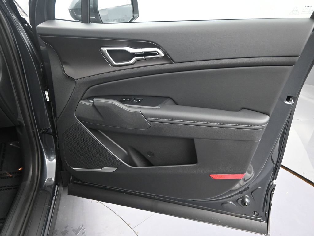 New 2026 Kia Sportage EX image 23