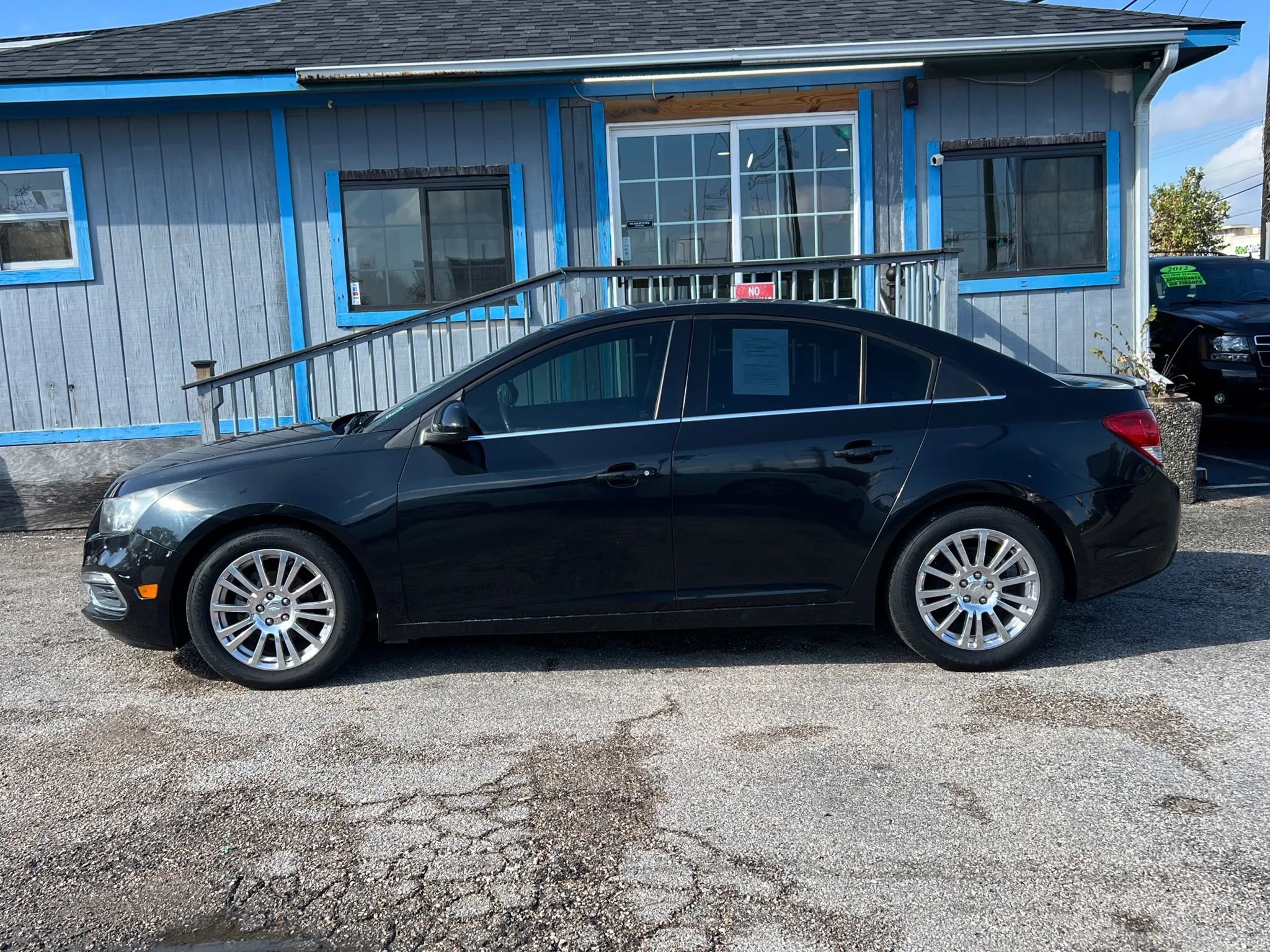 Used 2013 Chevrolet Cruze Eco w/ Enhanced Safety Package image 9