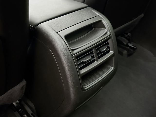 Used 2024 Cadillac XT5 Sportv w/ Technology Package image 30