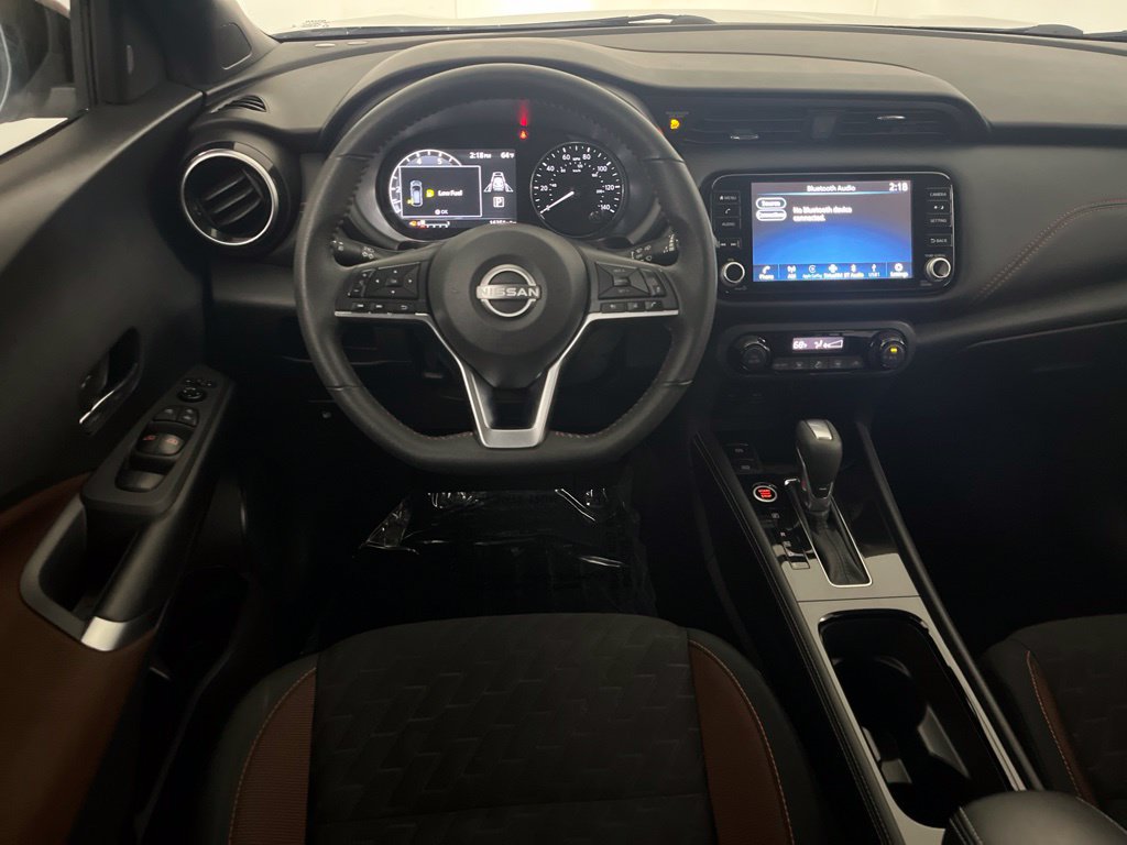 Used 2024 Nissan Kicks SR FWD image 31