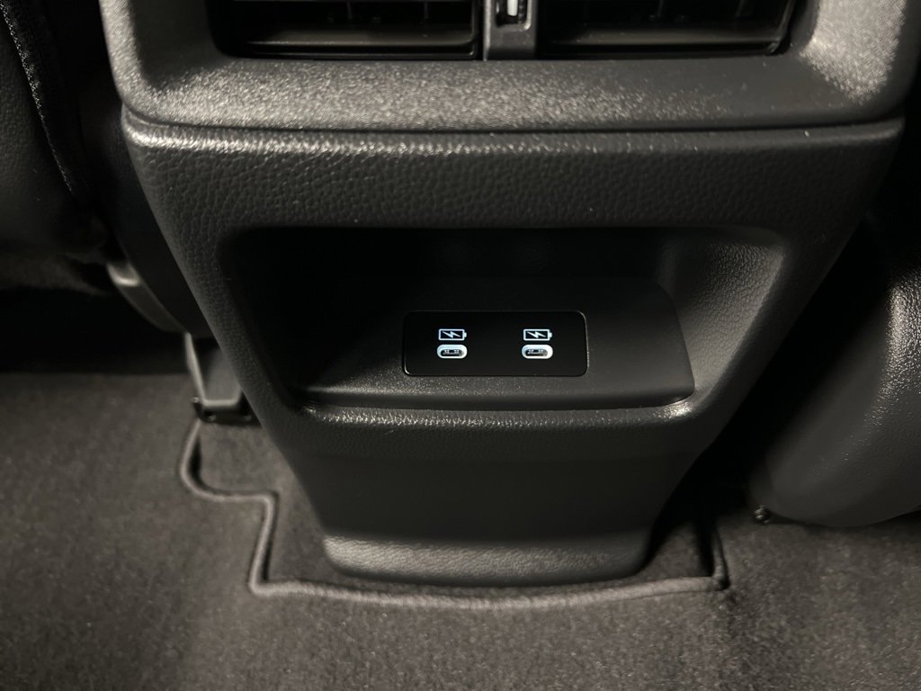 Used 2025 Honda CR-V Sport-L image 32