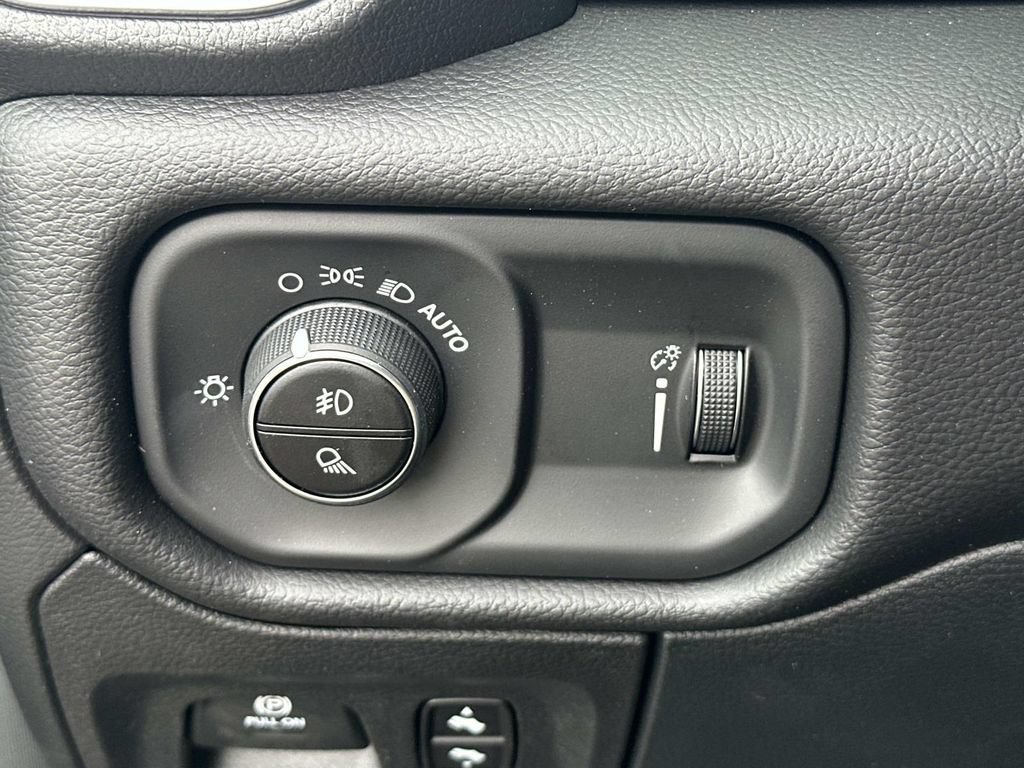 New 2026 RAM 1500 Big Horn w/ Night Edition AWD/4WD image 29