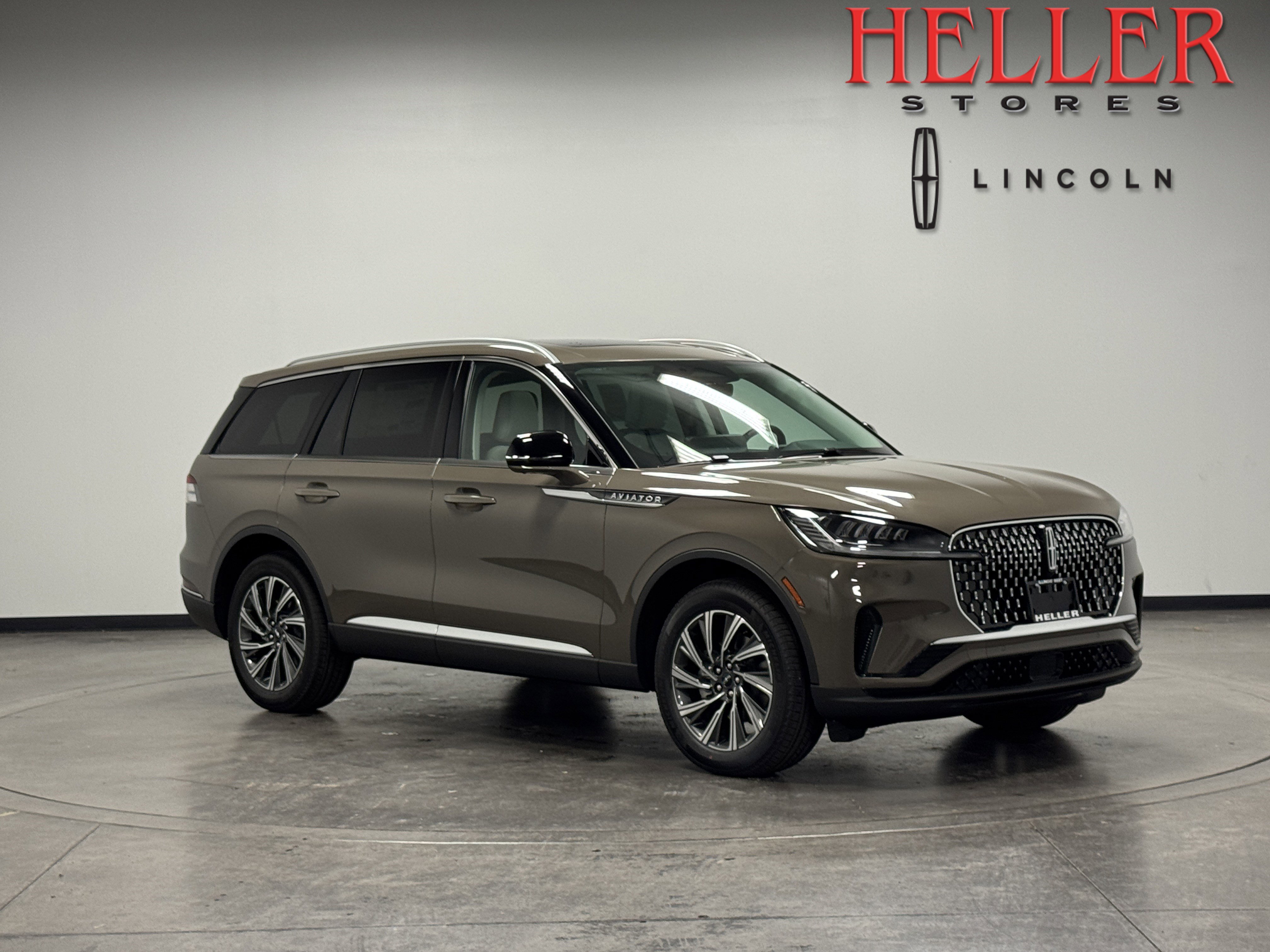 New 2026 Lincoln Aviator AWD image 1