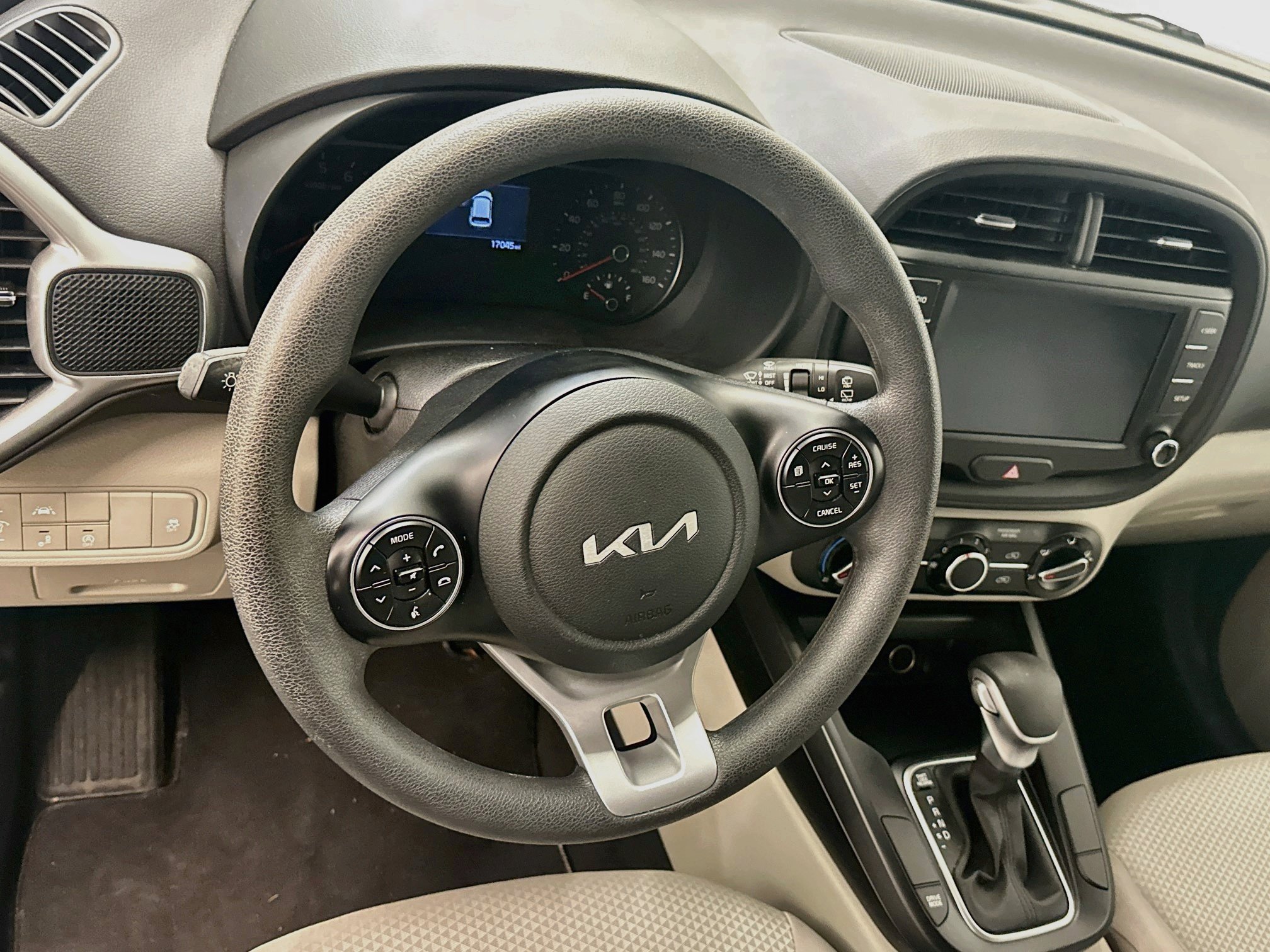 Used 2022 Kia Soul LX w/ Technology Package FWD image 18